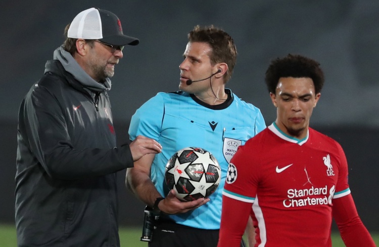 NBA战报：布伦森37分，尼克斯118-109击败雄鹿