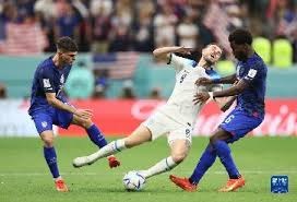 法兰克福vs沃尔夫斯堡：格策、堂安律首发，埃里克森、马耶尔出战